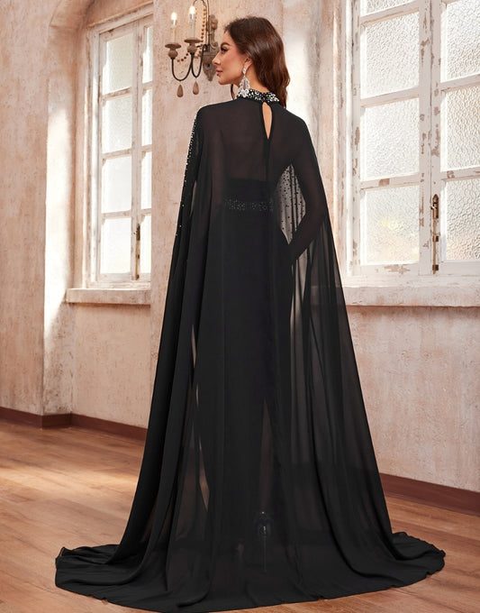 Robe de Soirée Élégante en Ligne Droite avec Cape Décolleté et Détails en Strass