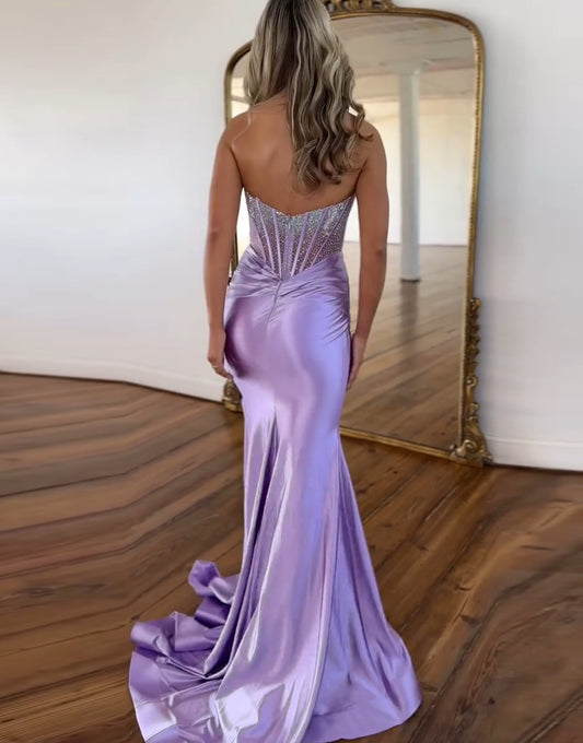 Robe de bal sirène violette sans bretelles sans manches