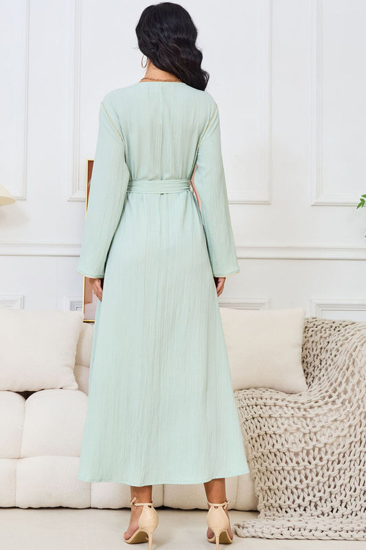 Robe caftan Abaya en mousseline de soie perlée à manches longues vert clair