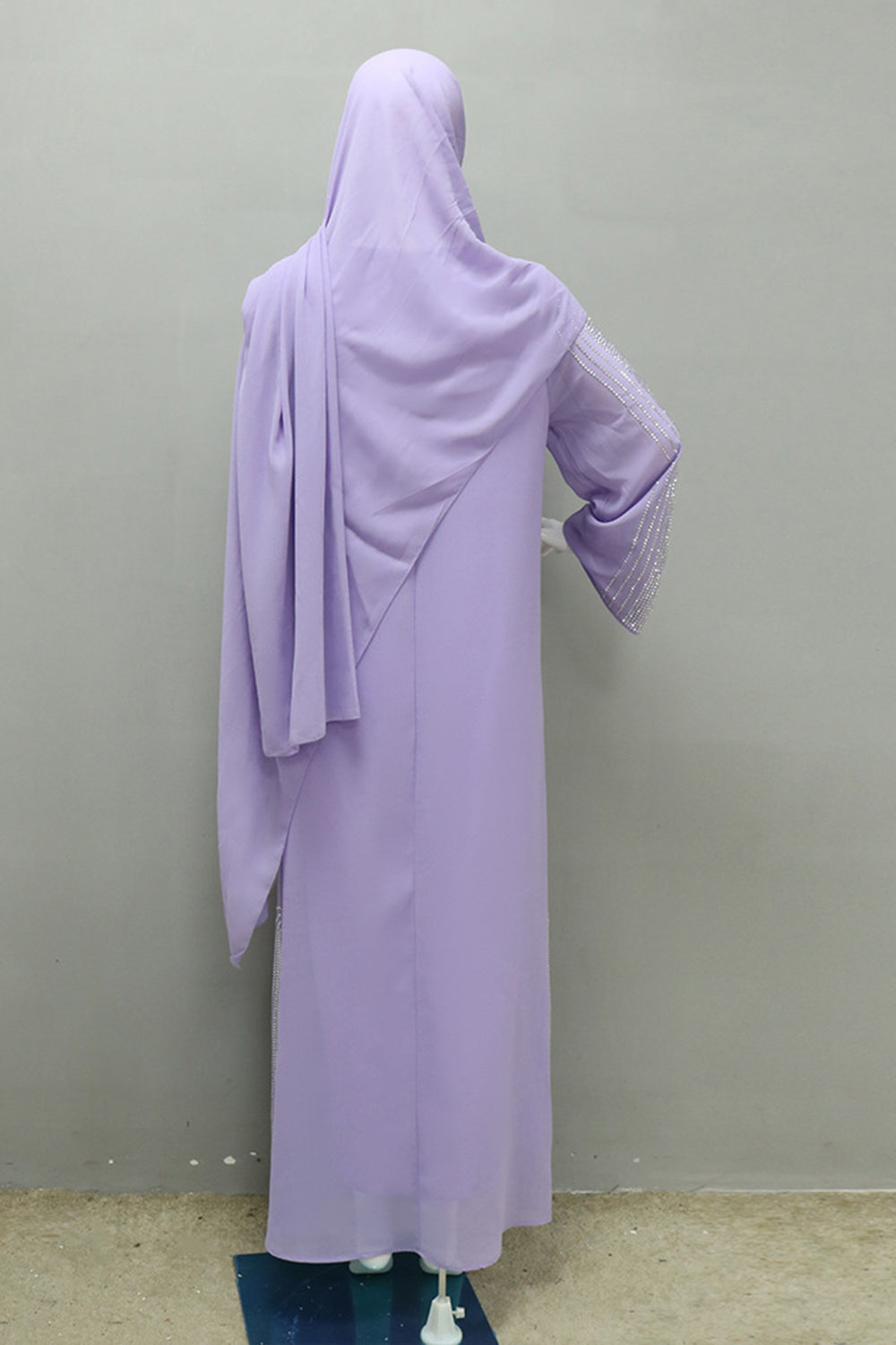 Caftan Abaya perlé à manches longues gris violet avec écharpe