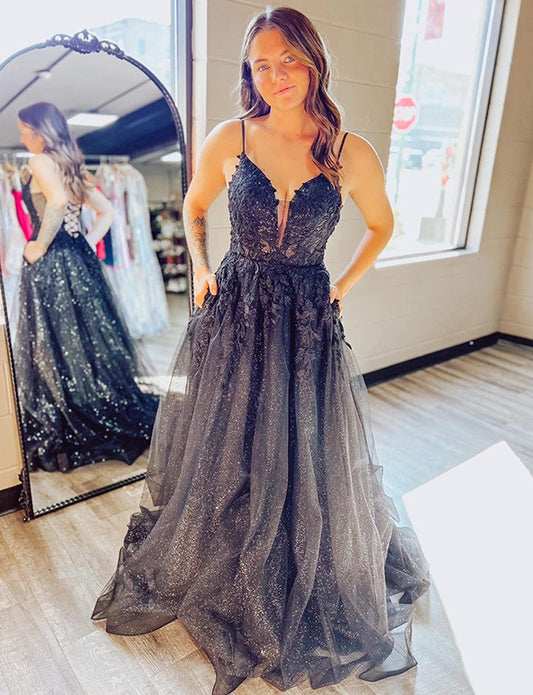 Robe longue de bal de fin d'année en tulle avec applications